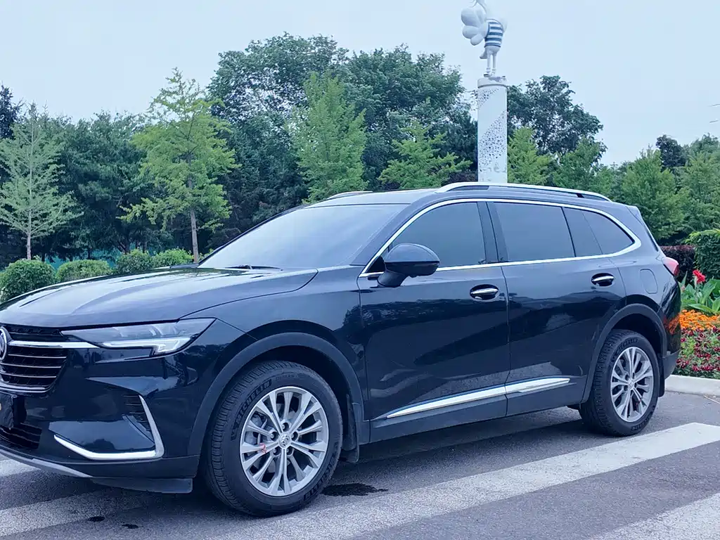 Envision Plus Envision Plus 652 T 5-seat Luxury