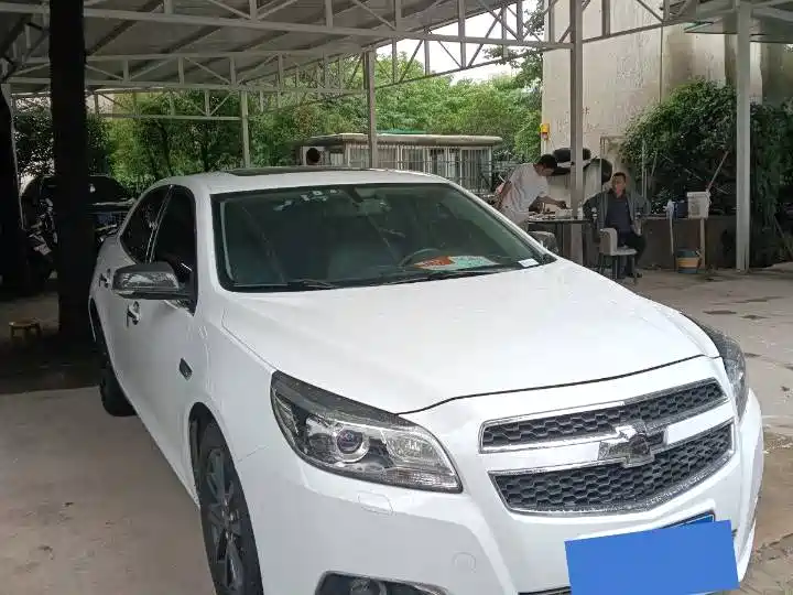 Malibu 2.0 L Auto Luxury