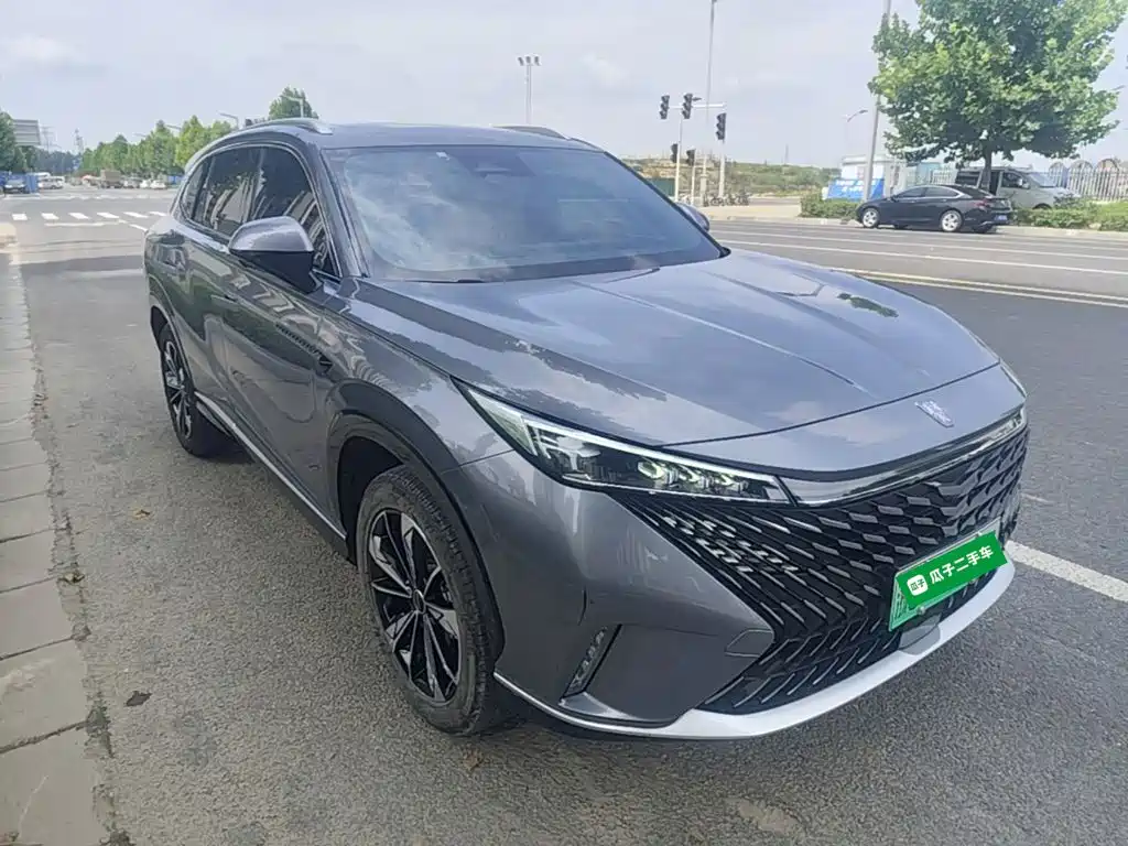 Roewe RX5 NEV eRX5 Super Hybrid Honored