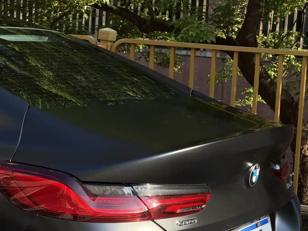 BMW 8 Series Facelift 840 i xDrive 4-door Coupe M Sport Package