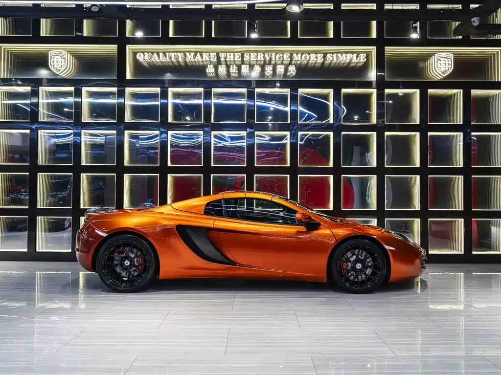 McLaren 12 C 3.8 T SPIDER