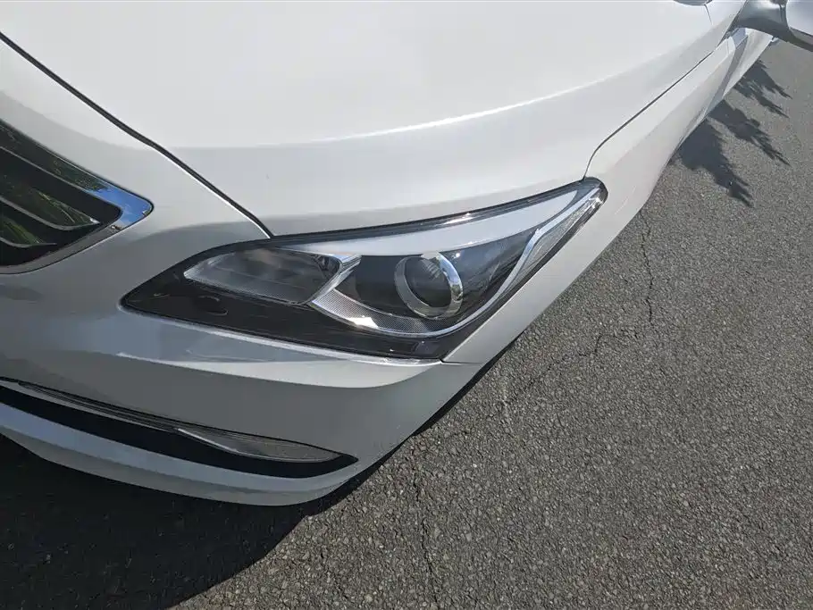 Mistra 1.8 L Auto Intelligent GLS