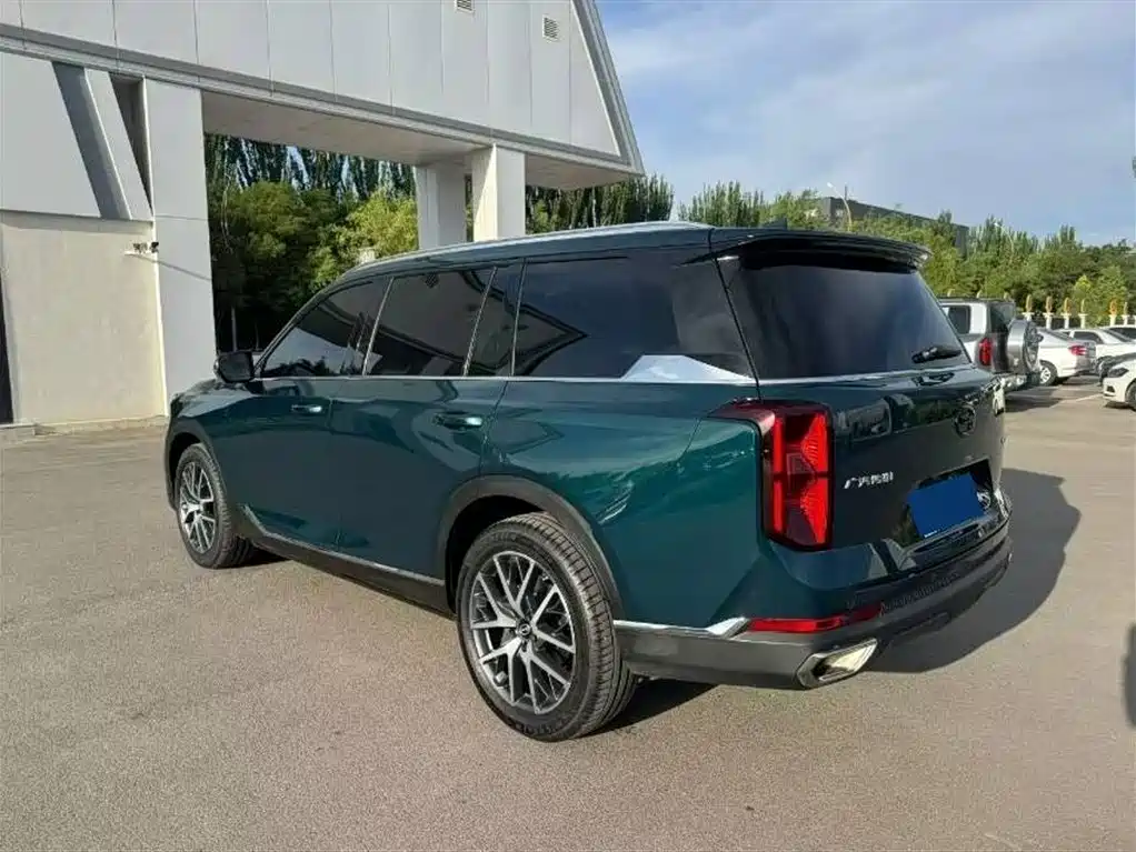 GAC Trumpchi GS8 Navigator Series 2.0 TGDI 2 WD Luxury Connected 7-seat