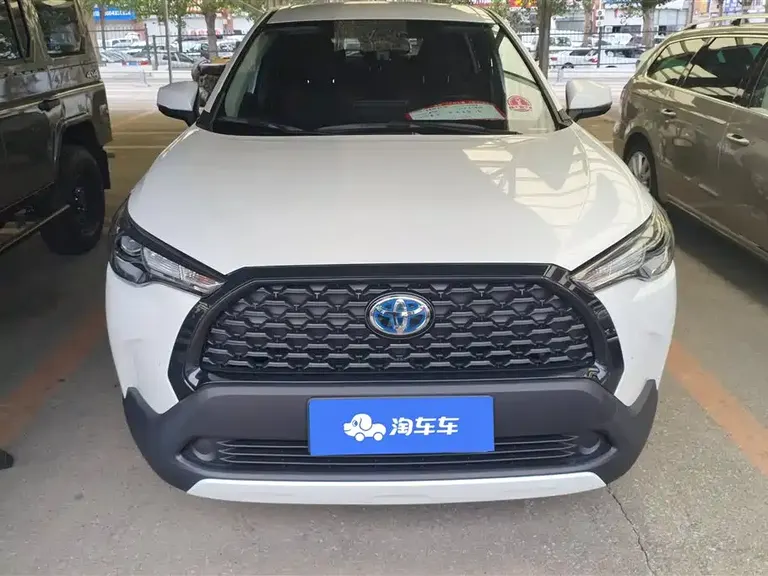 Toyota Corolla Cross Dual Engine 2.0 L Pioneer