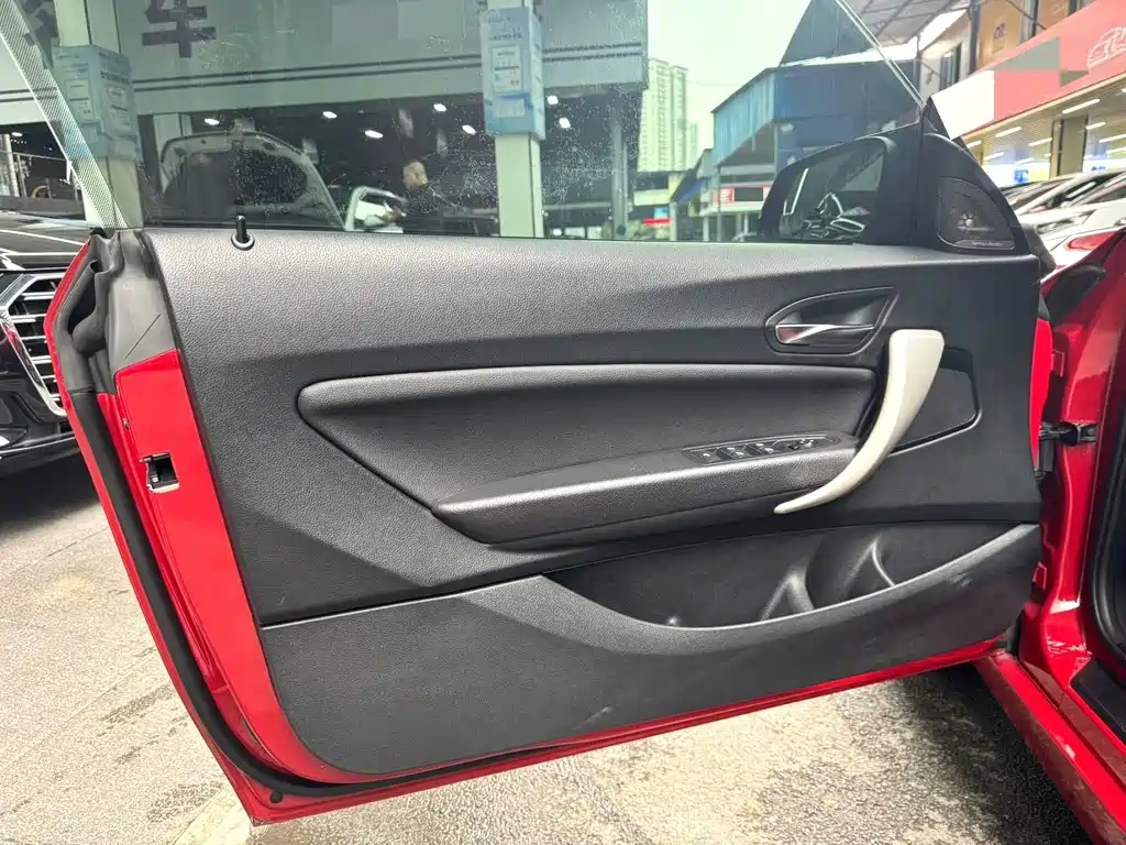 BMW 2 Series (Import) 宝马2系进口 2017款 220 i 敞篷轿跑车 M运动型