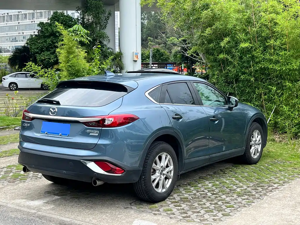 Mazda CX-4 2.0 L Auto 2 WD Blue Sky Vitality