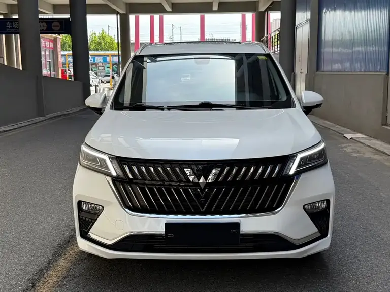 Wuling Jiachen 1.5 T CVT Premium Flagship