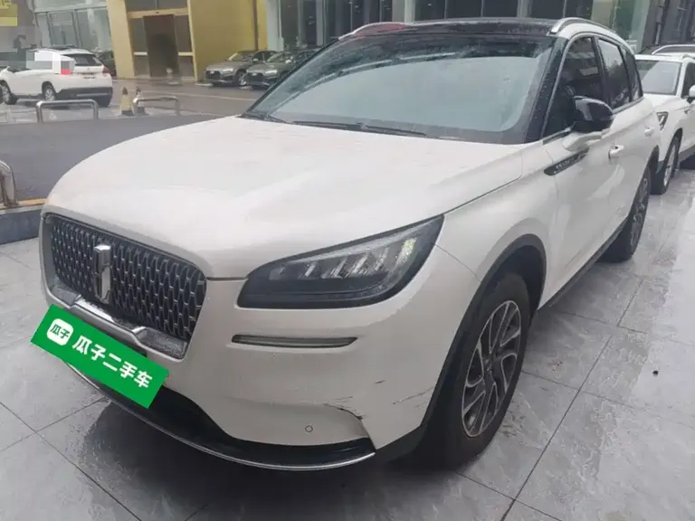 Lincoln Corsair 2.0 T 2 WD Premium