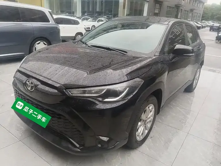 Toyota Frontlander 2.0 L CVT Elite