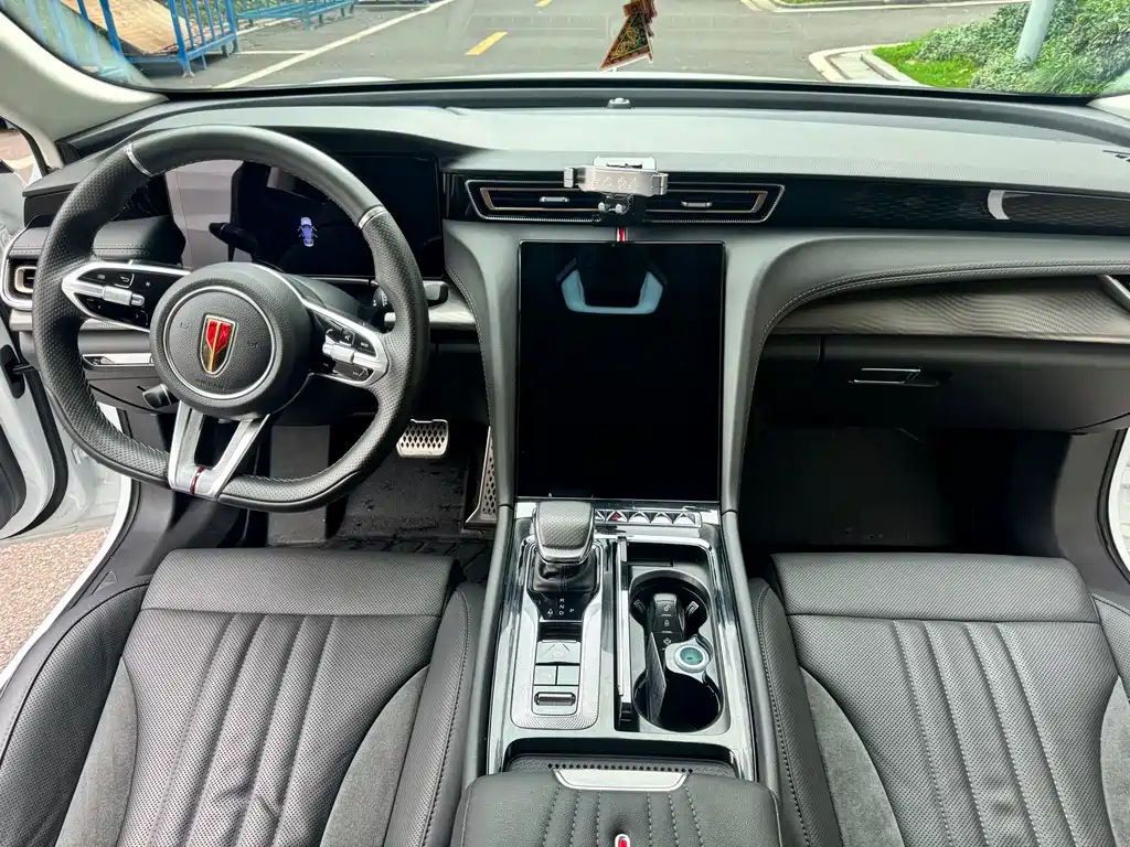 Hongqi H6 2.0 T Zhishang