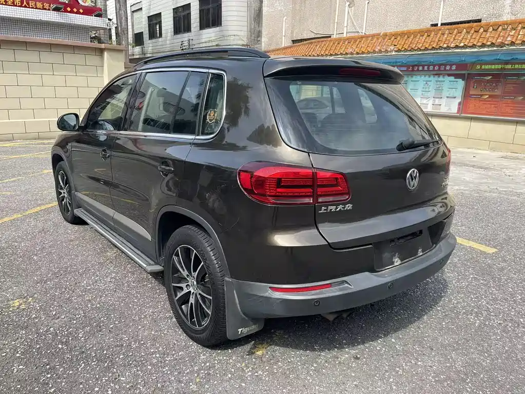 Tiguan 1.8 TSI Auto 2 WD Luxury