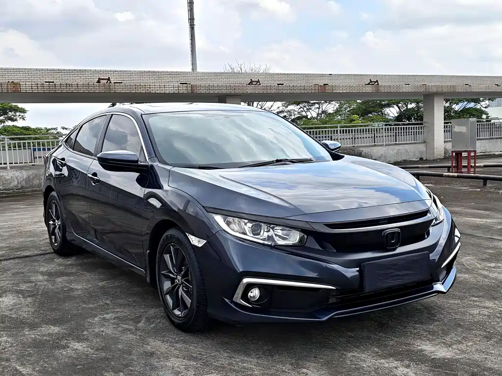 Civic 220 TURBO CVT Power Motion CN-V