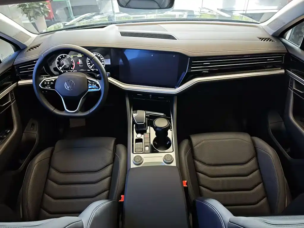 Touareg 3.0 TSI Sharp Enjoyment Black Shine Sport Package
