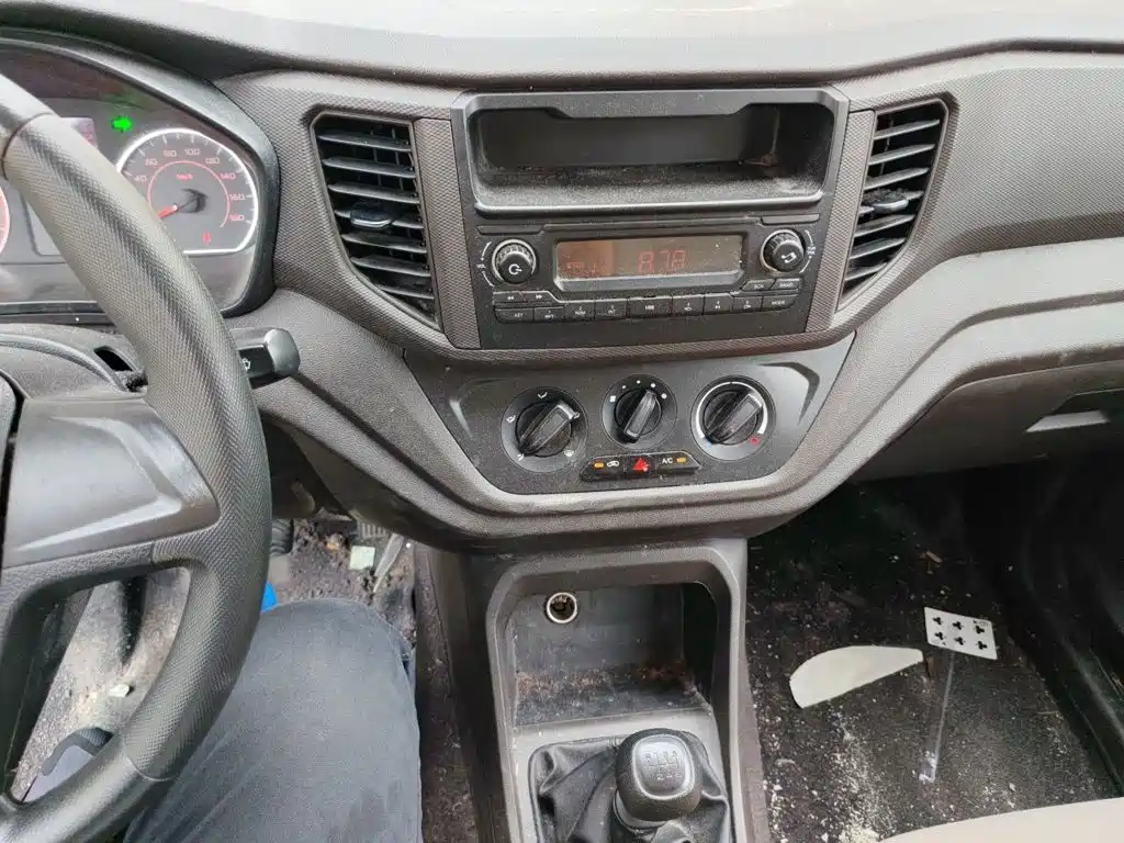 Wuling Hongguang V 1.5 L Power Take Hydraulic Assist LAR