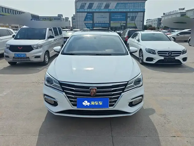 Roewe i5 1.5 L Auto 4 G Connected Bright Cross