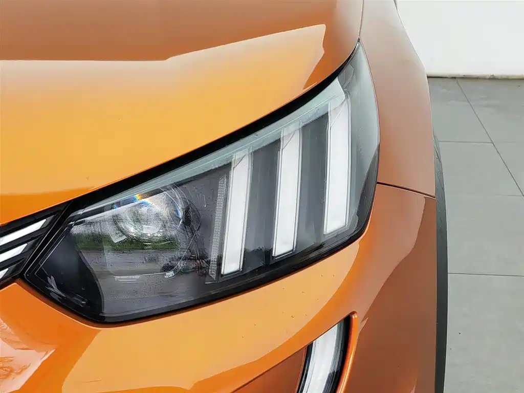 Peugeot 2008 标致2008 2020款 230 THP 3 D臻尚版