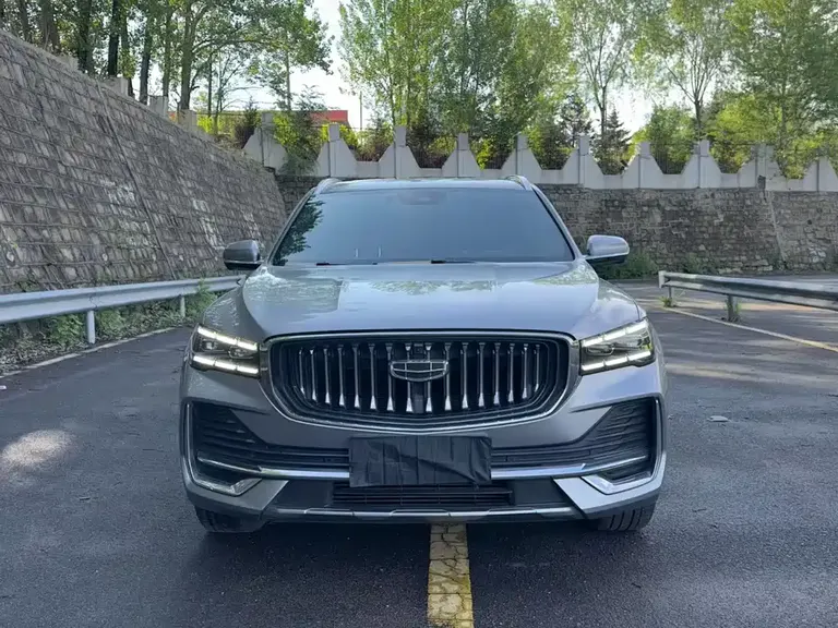 Geely Xingyue L 2.0 TD High Power Auto 4 WD Flagship