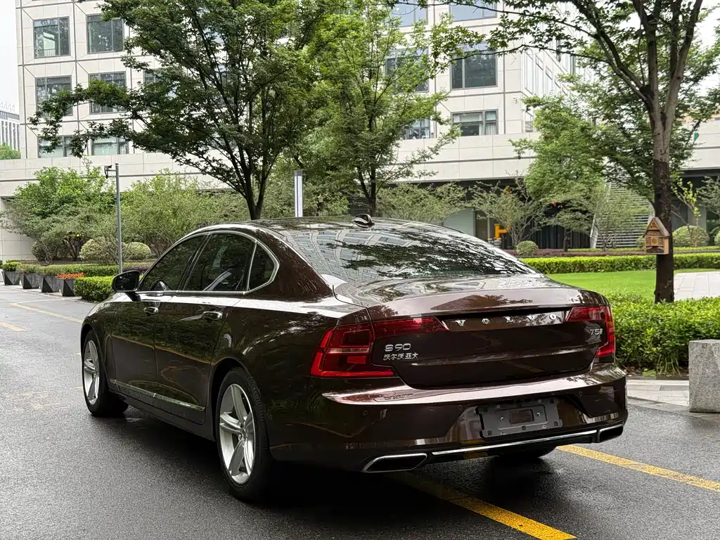 Volvo S90 T5 Smart Ease