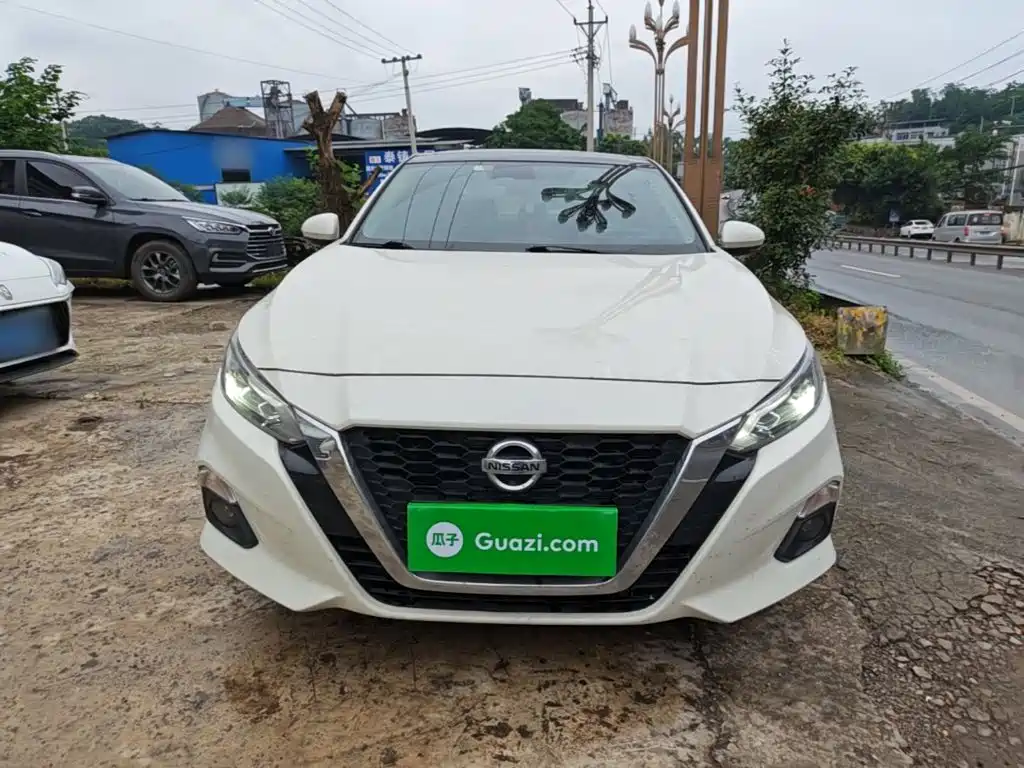 Teana 2.0 L XL Comfort