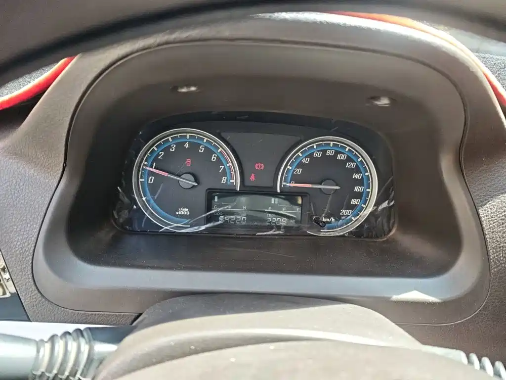 Baojun 730 1.5 L Manual Standard 7-seat