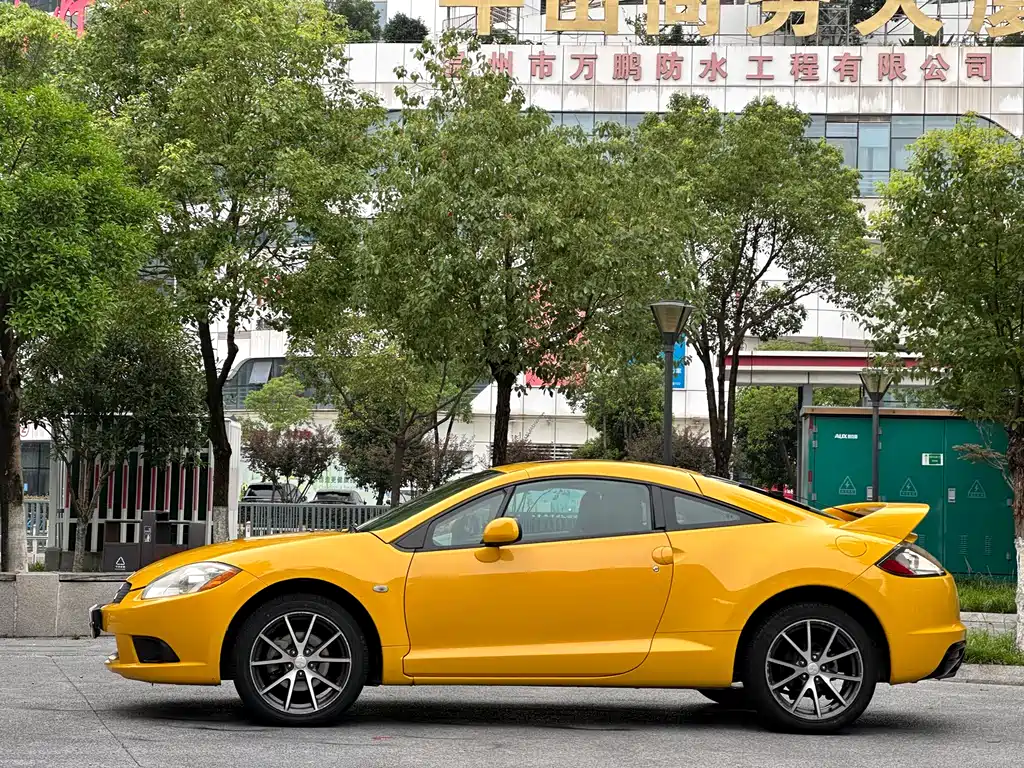 Eclipse 伊柯丽斯 2008款 2.4 L 火影炫动版