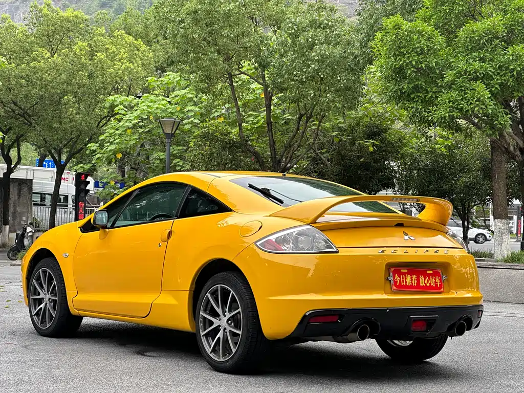 Eclipse 伊柯丽斯 2008款 2.4 L 火影炫动版