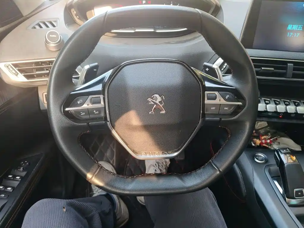 Peugeot 5008 350 THP 7-seat Elite
