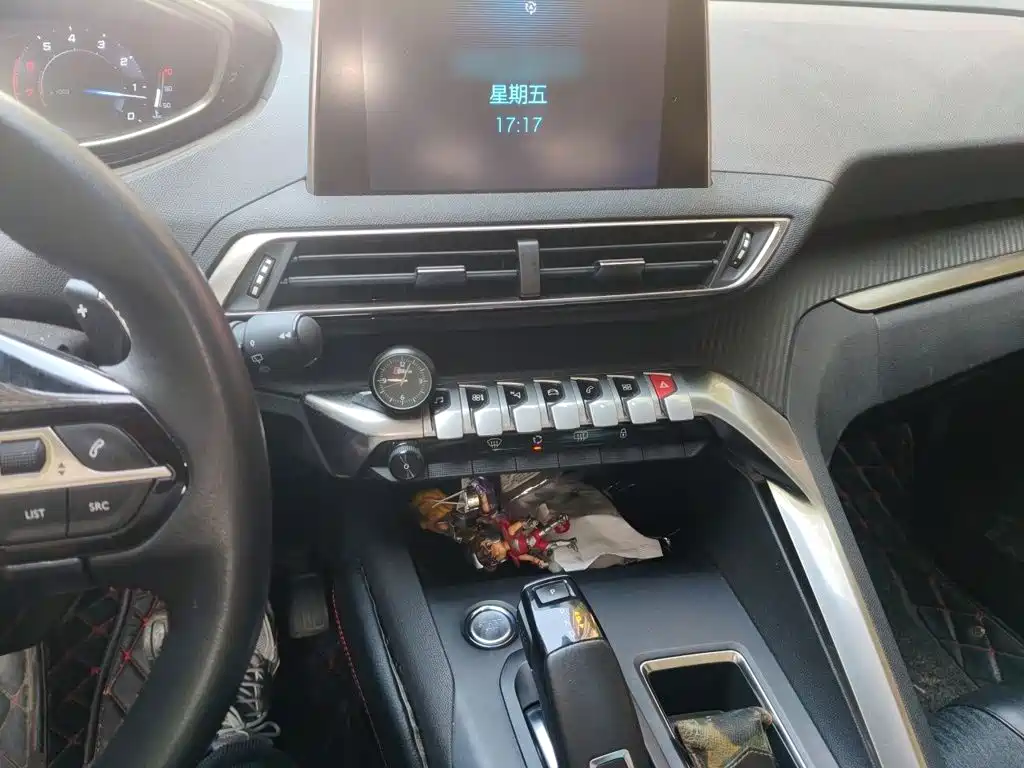 Peugeot 5008 350 THP 7-seat Elite