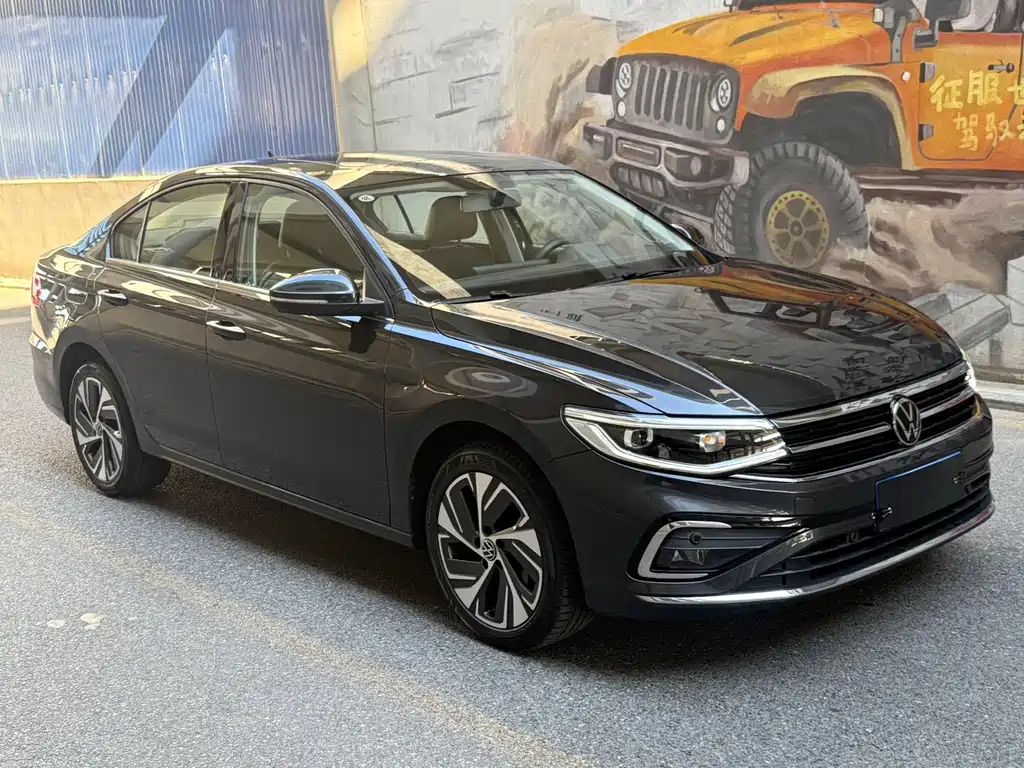 Bora 200 TSI DSG Joy Travel PRO