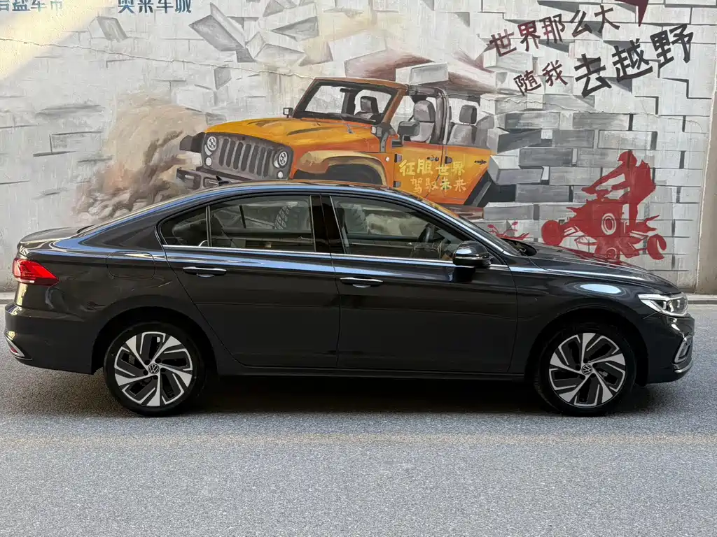 Bora 200 TSI DSG Joy Travel PRO