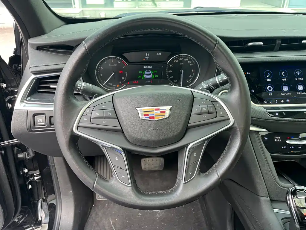 Cadillac XT5 2.0 T 2 WD Style