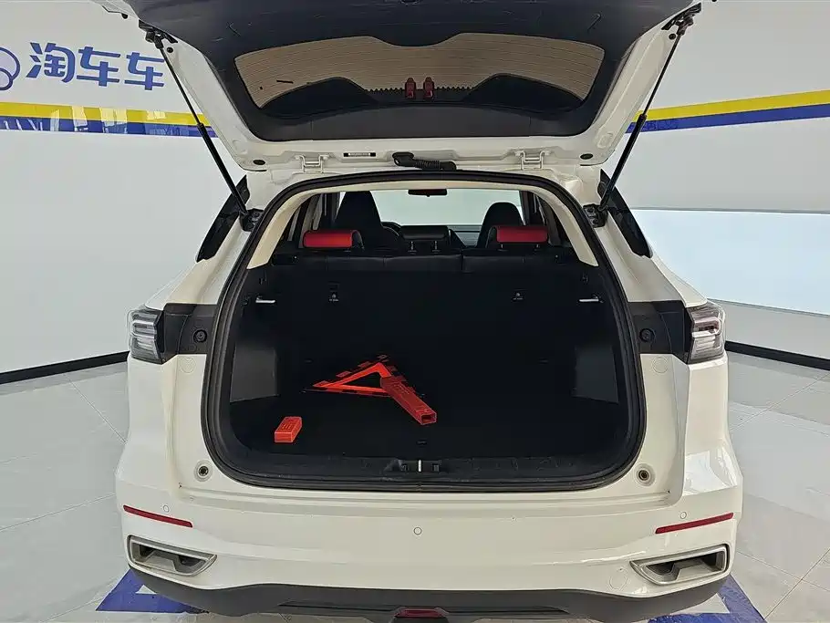 Changan CS55 PLUS 2 nd Gen 1.5 T DCT Distinguished
