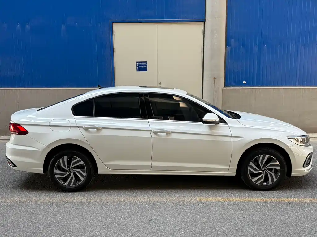 Bora 200 TSI DSG Joy Travel