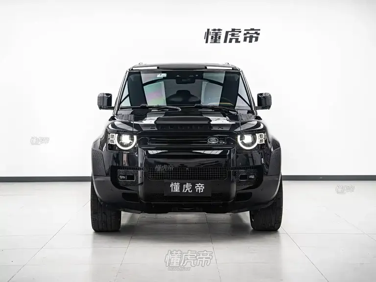 Land Rover Defender 110 3.0 T P400 Dark Special Edition