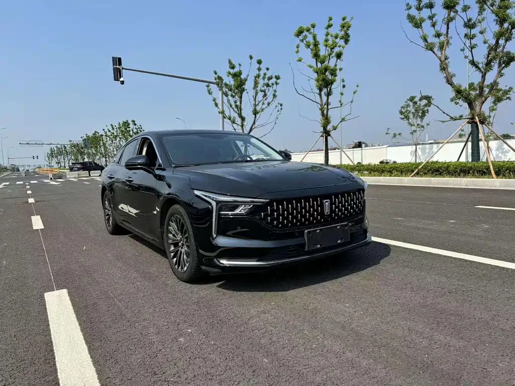 Besturn B70 1.5 T Auto Pleasure