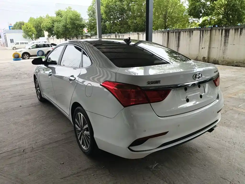 Mistra 1.8 L Auto Intelligent GLS CN-V
