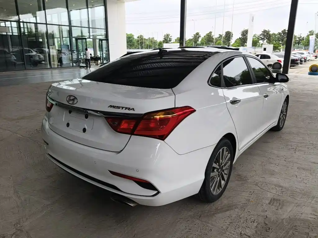 Mistra 1.8 L Auto Intelligent GLS CN-V