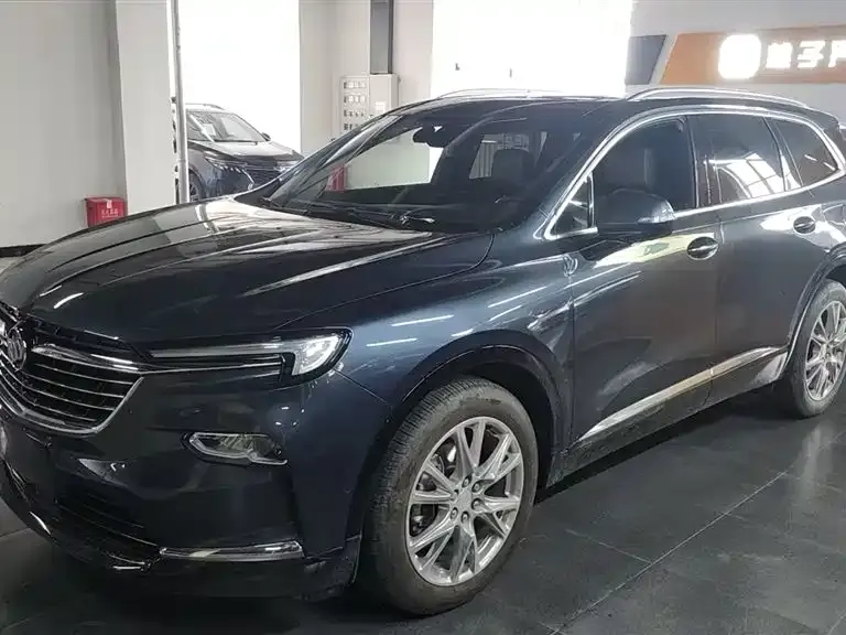 Buick Enclave 652 T 4 WD Premium Flagship 7-seat