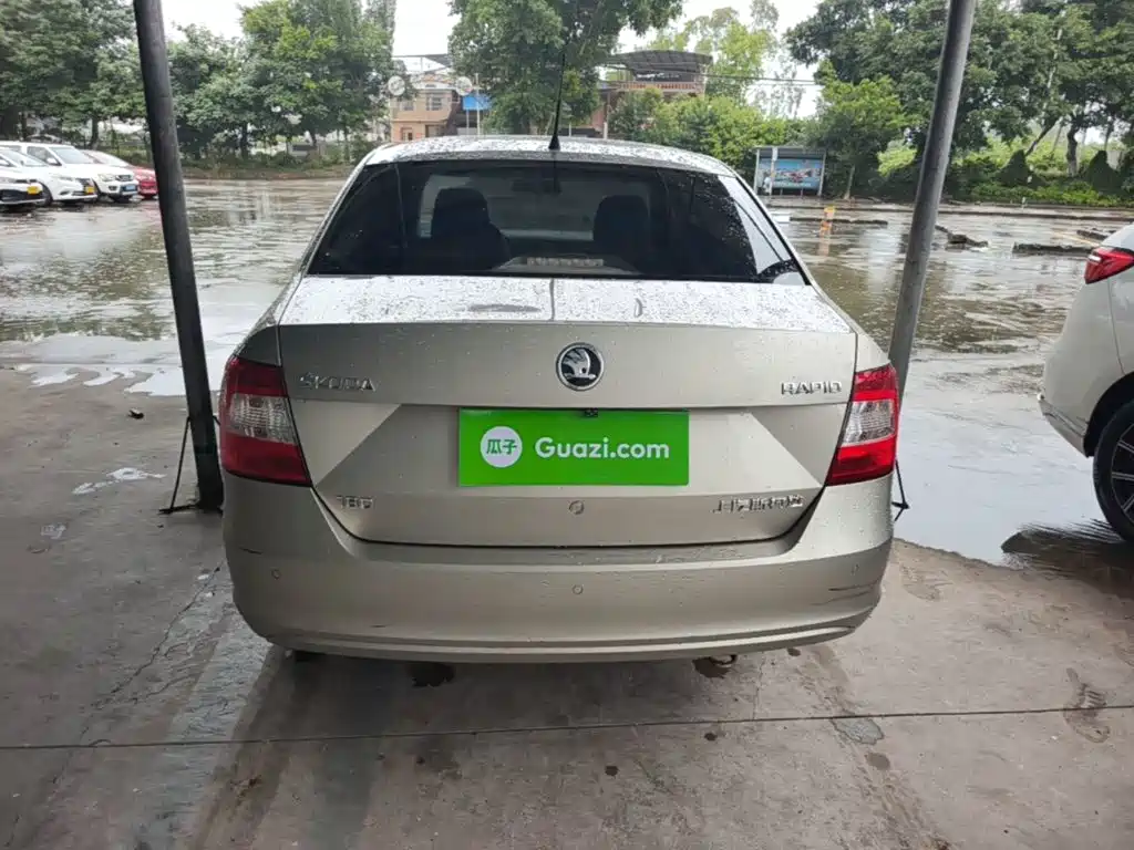 Rapid 1.6 L Auto Creation