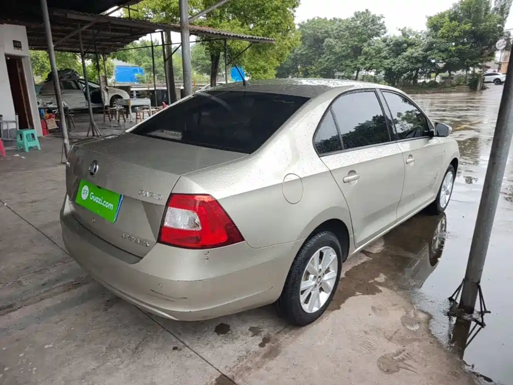 Rapid 1.6 L Auto Creation