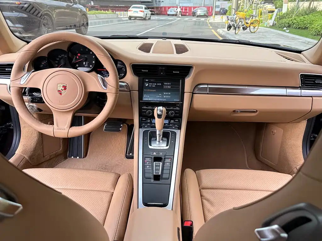Porsche 911 Carrera 3.4 L