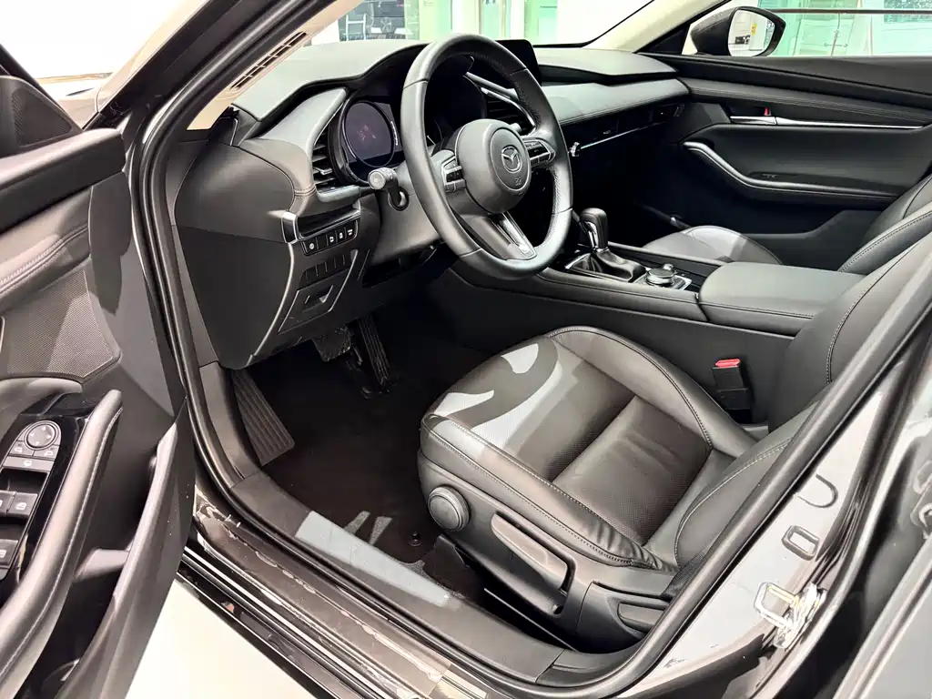 Mazda 3 Axela 2.0 L Auto Quality Elegant