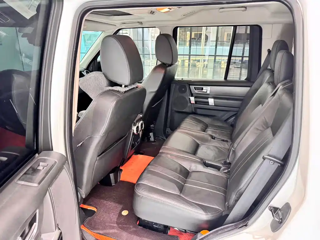 Discovery 3.0 SDV6 HSE Diesel