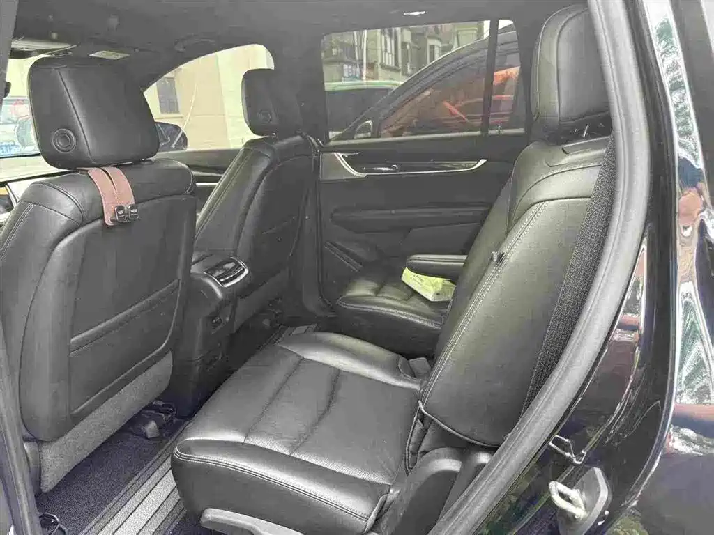 Cadillac XT6 2.0 T 6-seat 4 WD Luxury