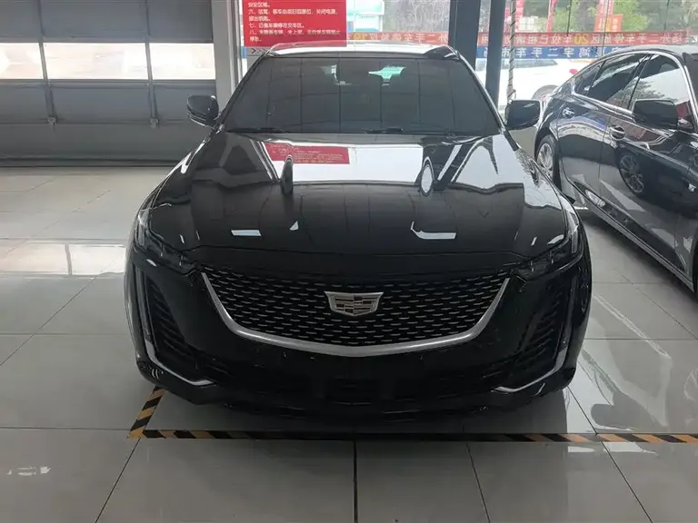Cadillac CT5 28 T Luxury