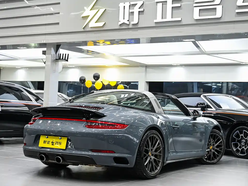 Porsche 911 Targa 4 3.0 T