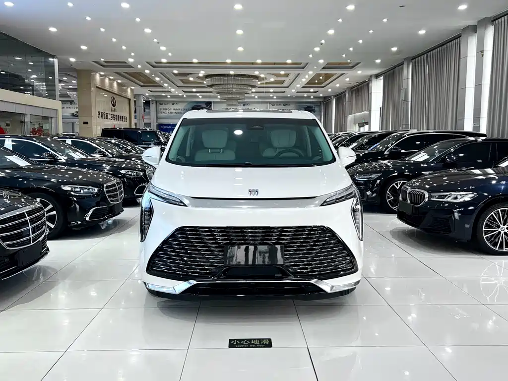 Century 2.0 T 7-seat Heritage