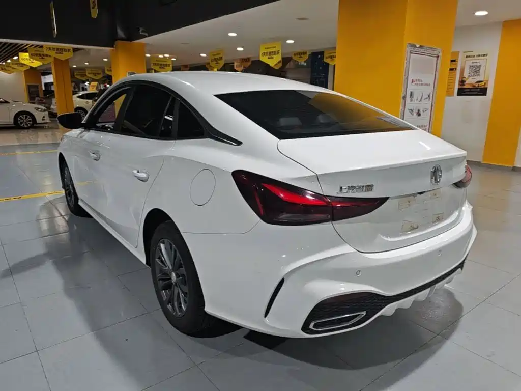 MG5 180 DVVT Global