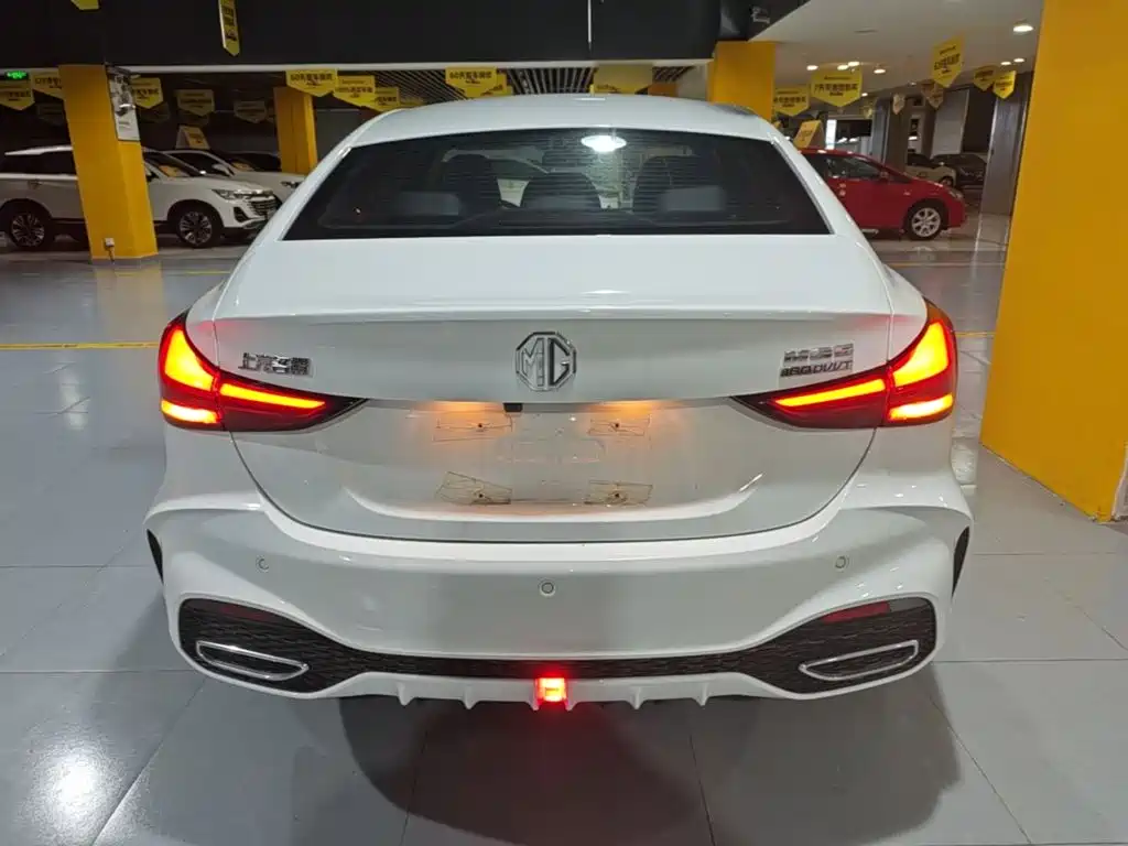 MG5 180 DVVT Global