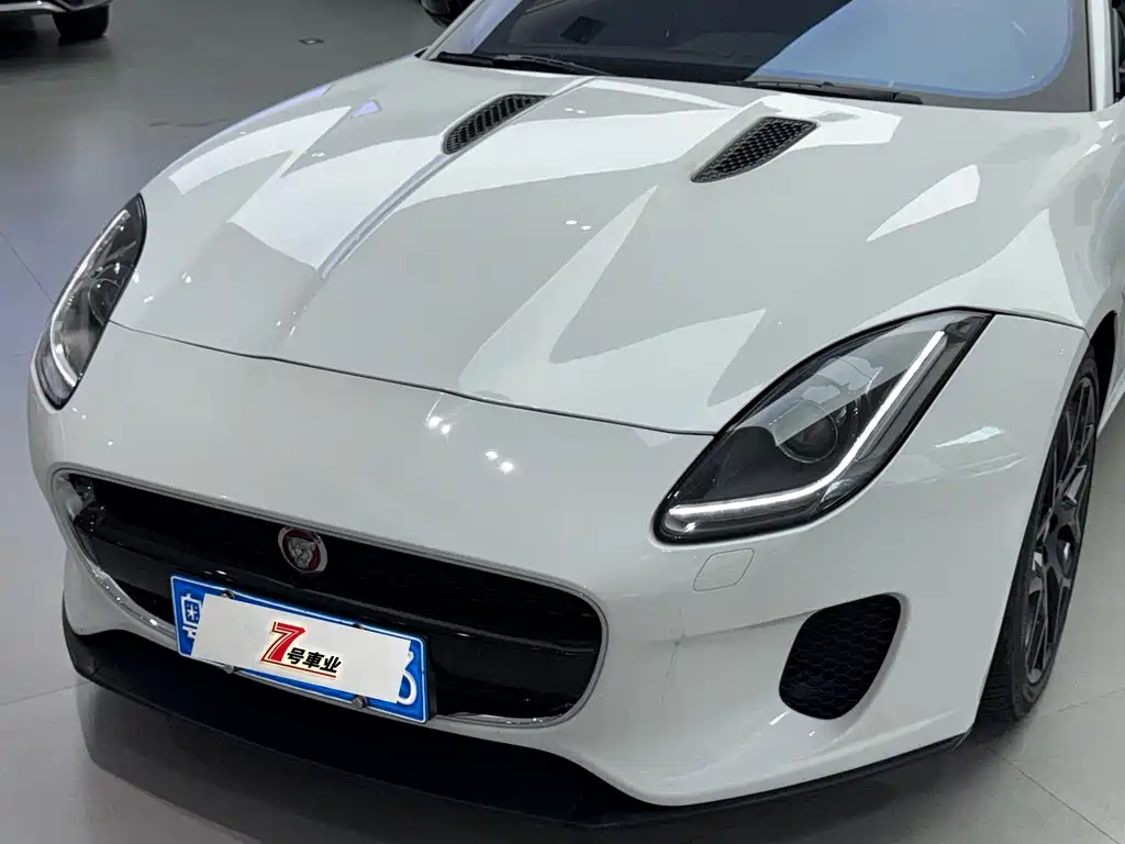 Jaguar F-TYPE 3.0 SC Hardtop